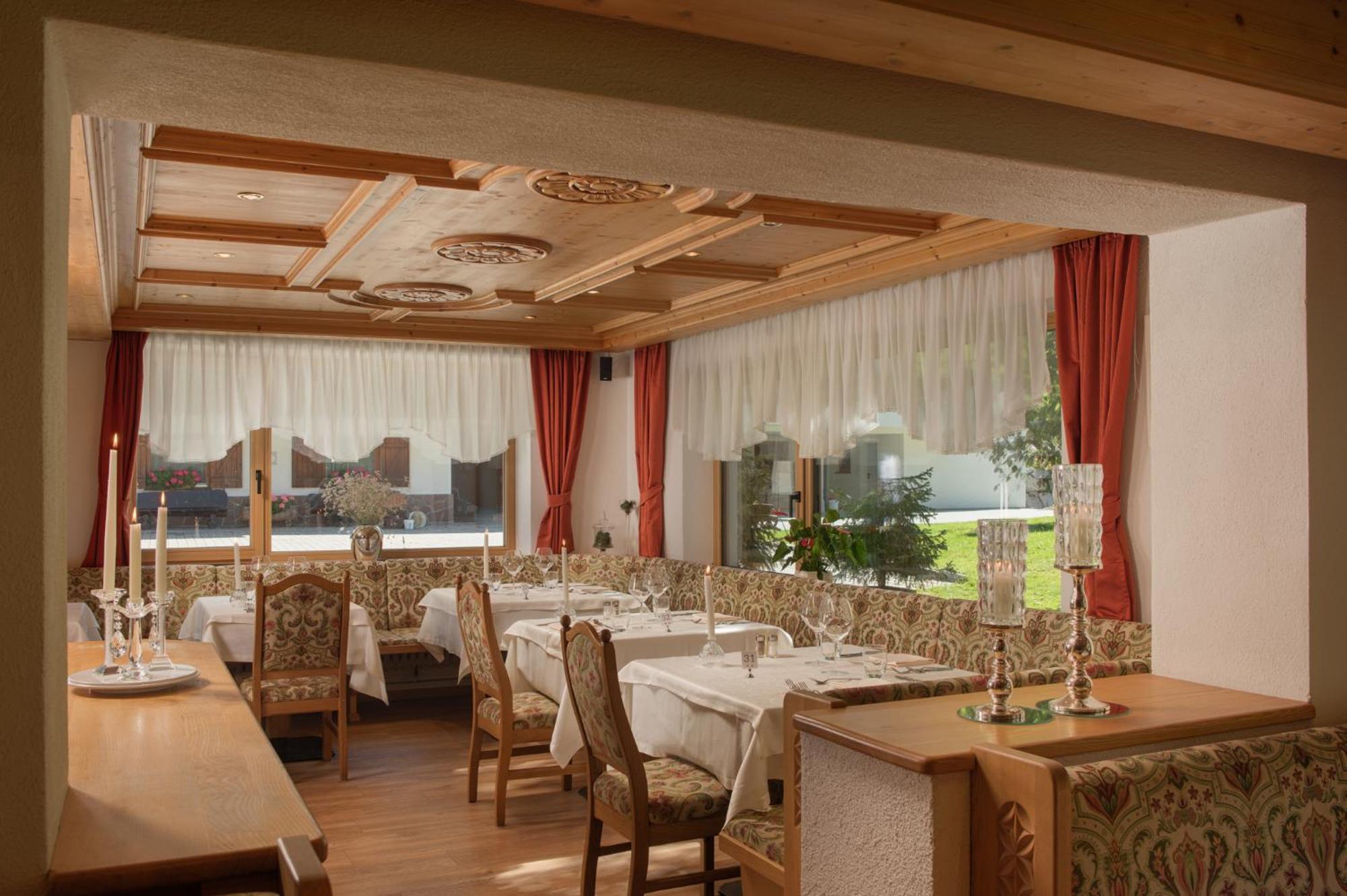 Hotel Villa Eden Corvara Exteriér fotografie